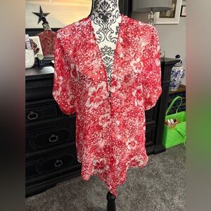 Floral Red Women's size large kimono